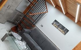 Maison Chic